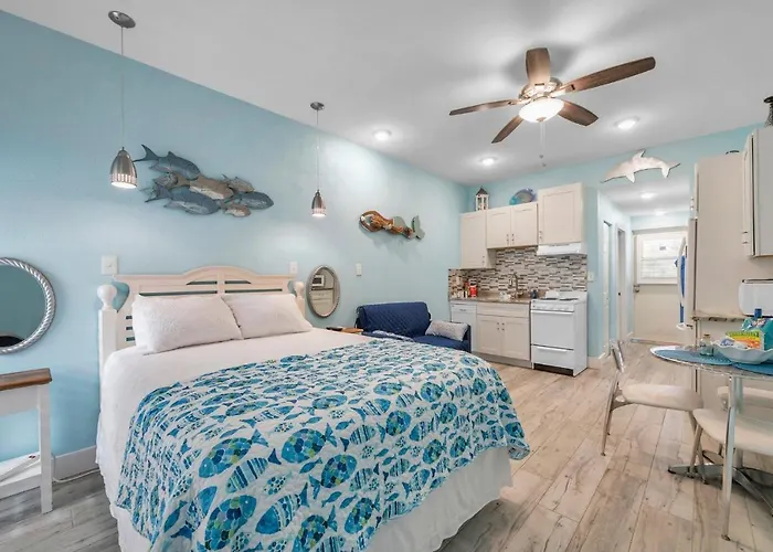 Picturesque Waterfront Apartamento *